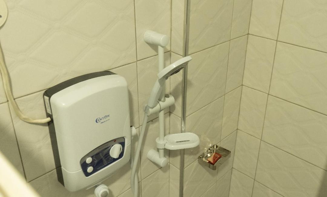 מלון Ambrosia Heights אנטבה מראה חיצוני תמונה